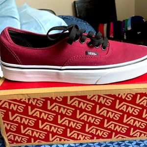 Maroon Vans Size 8.5